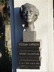 KAPRÁLOVÁ Vítězslava